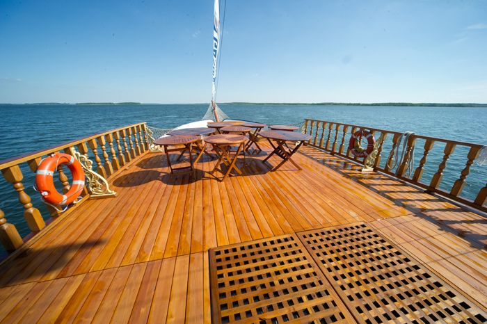 File:Chopin ship view from the deck.jpg