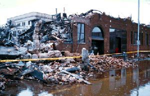 File:GrandForksHeraldFloodAftermath.jpg