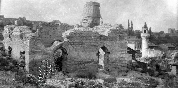 File:Kasımağa Camii Fatih.jpg