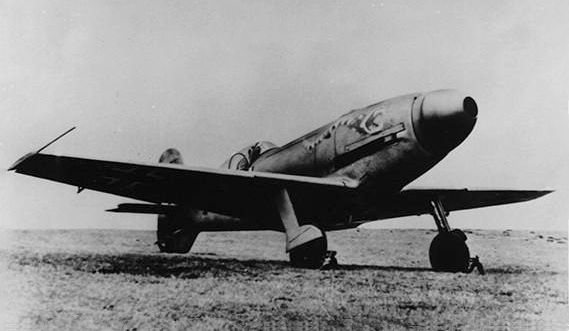 File:Messerschmitt Me 209 V-4 on the ground.jpg