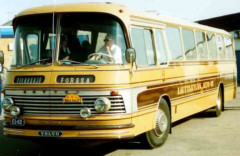 File:Volvo B58 Bus 1968.jpg