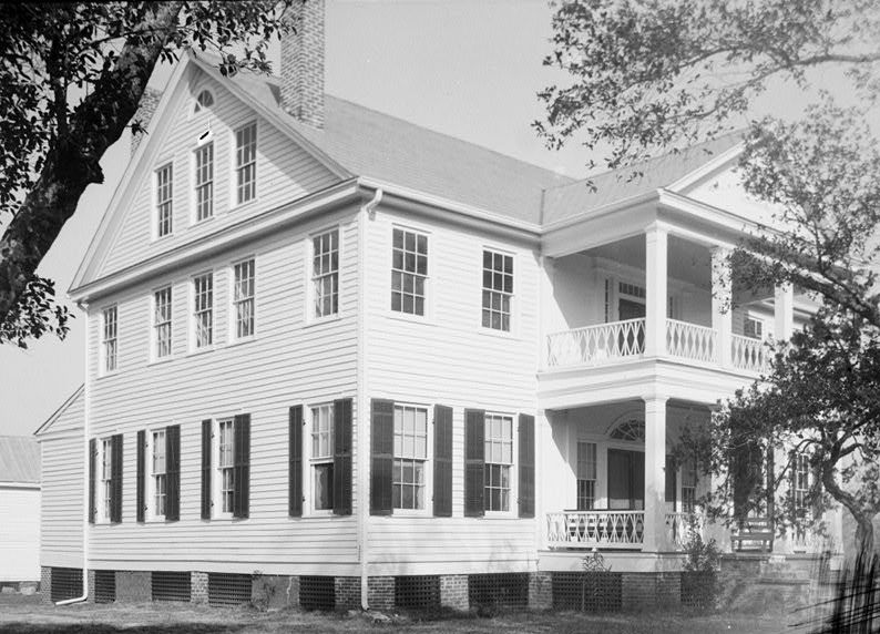 File:Hawthorne House 02.jpg