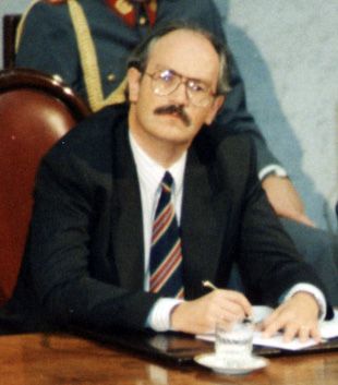 File:Jaime Estévez Valencia.jpg