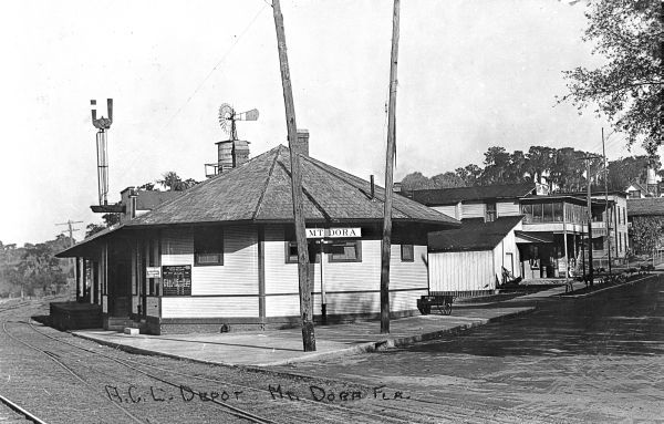 File:Mount Dora Depot.jpg