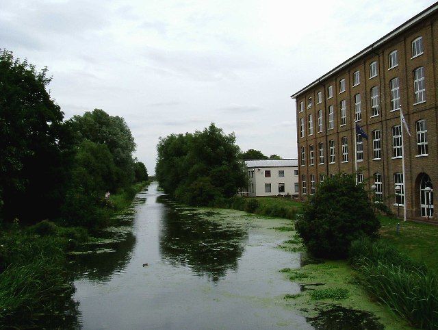 File:Chelmer navigation Heybridge.jpg