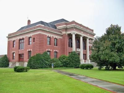 File:Clarendon County Courthouse.jpg