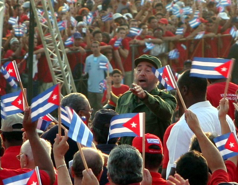 File:Fidel Castro 1. Mai 2005 bei Kundgebung.jpg