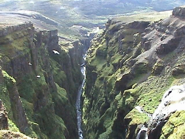 File:Glymurschlucht.JPG