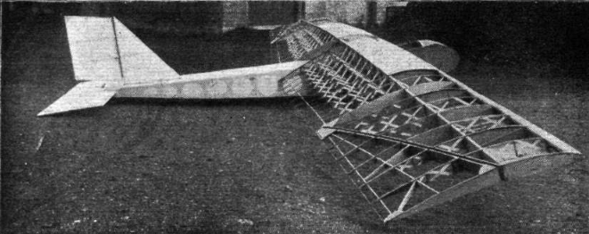 File:Hadasyde glider during construction.png