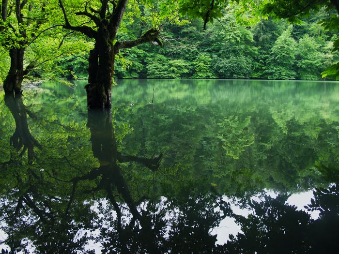 File:Lake miansheh.jpg