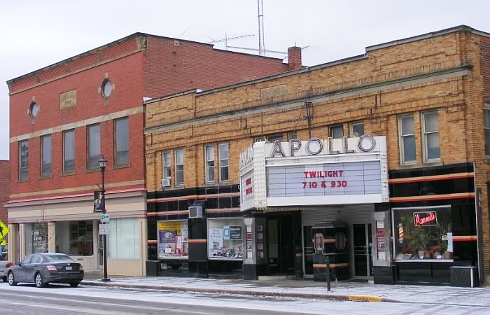 File:Oberlin-Apollo Theatre (OHPTC).jpg