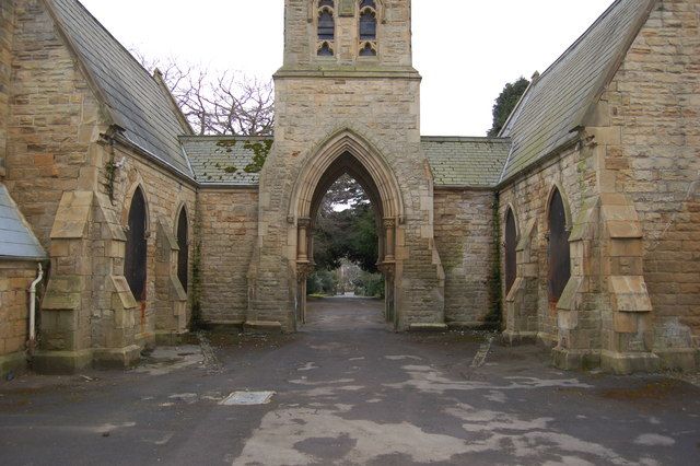 File:Otley cemetery - geograph.org.uk - 753972.jpg