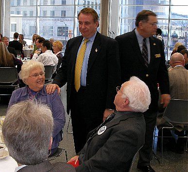 File:Tommy Thompson in Des Moines.jpg