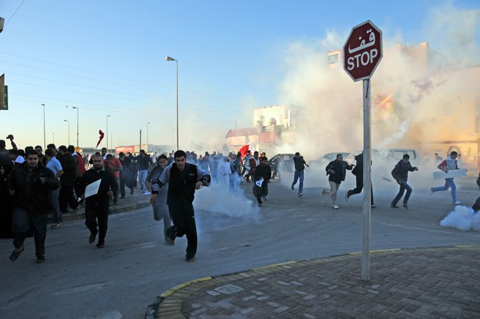 File:Bahrain crackdown Nuwaidrat 14 feb. 2011.jpg