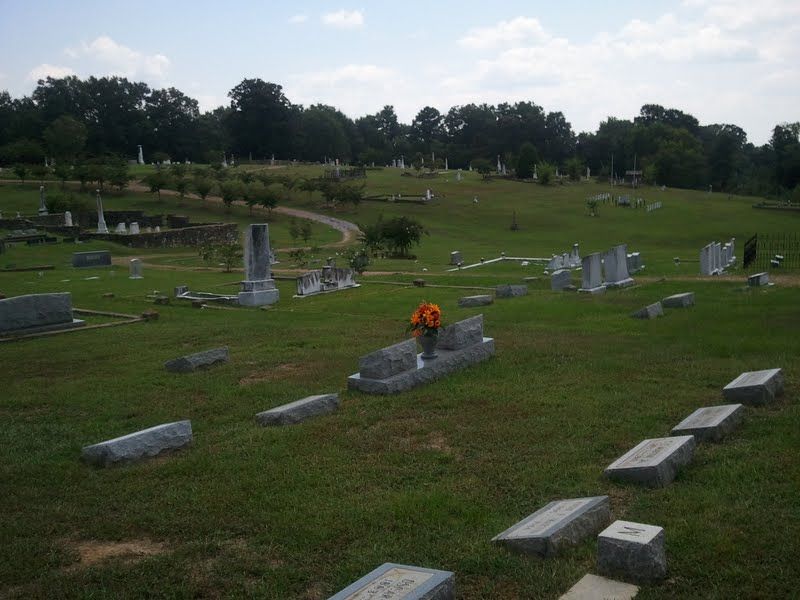 File:Brandon Cemetery.jpg