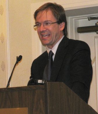 File:Chris Abele (8168692778).jpg