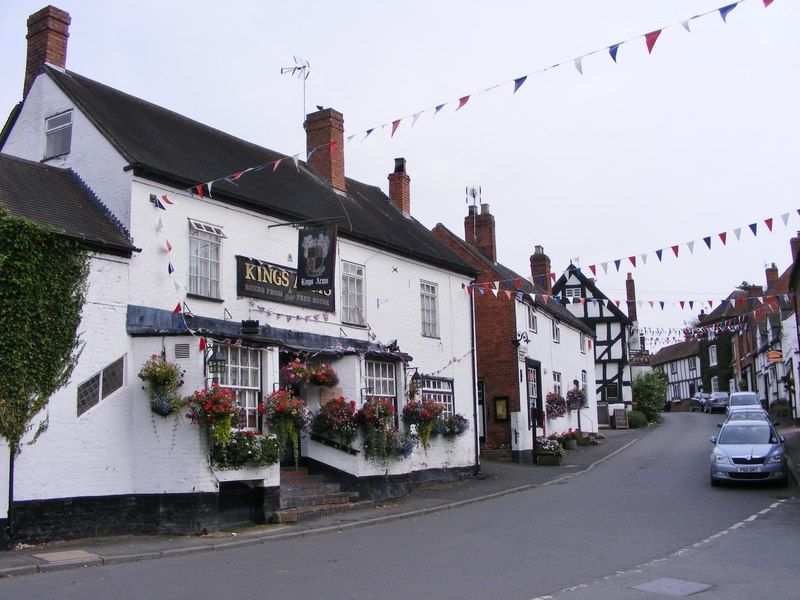 File:King's Arms, Claverley.jpg