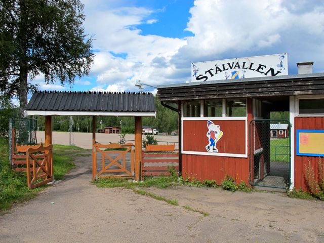 File:Lesjöfors IF Stålvallen.jpg