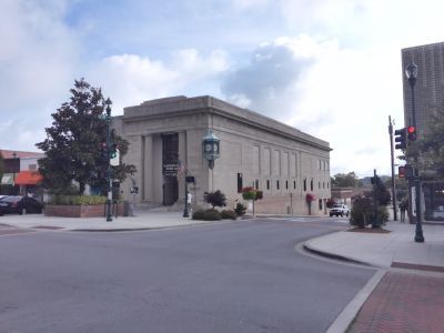 File:Old State Trust Company and Citizen's Bank.jpg