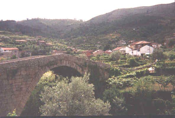 File:Sao Joao de Tarouca romanic bridge.jpg