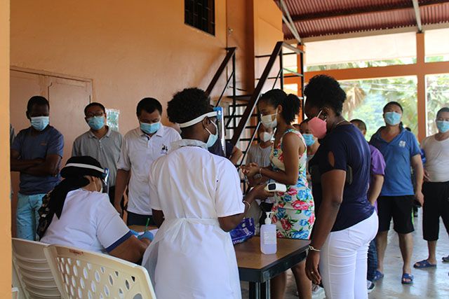 File:Vaccination centre Seychelles (2).jpg