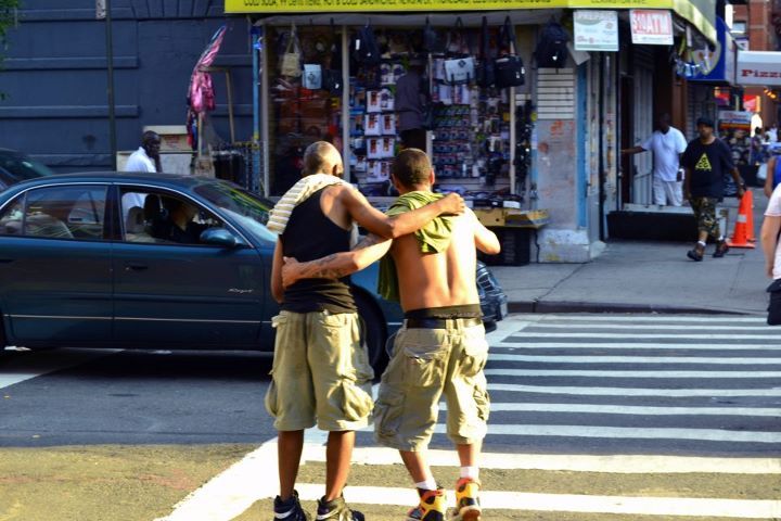 File:124 Street Lexington Avenue, Harlem, NYC.jpg