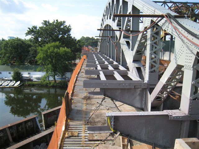 File:BU Bridge, Boston, August 26, 2010 (4929660174).jpg