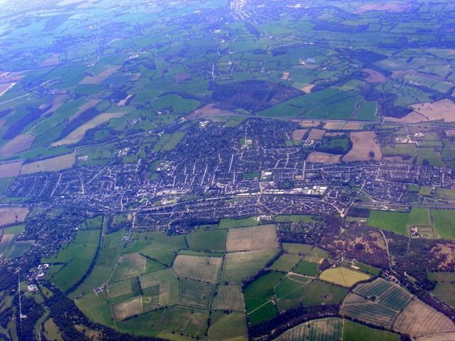 File:Berkhamsted from high.jpg