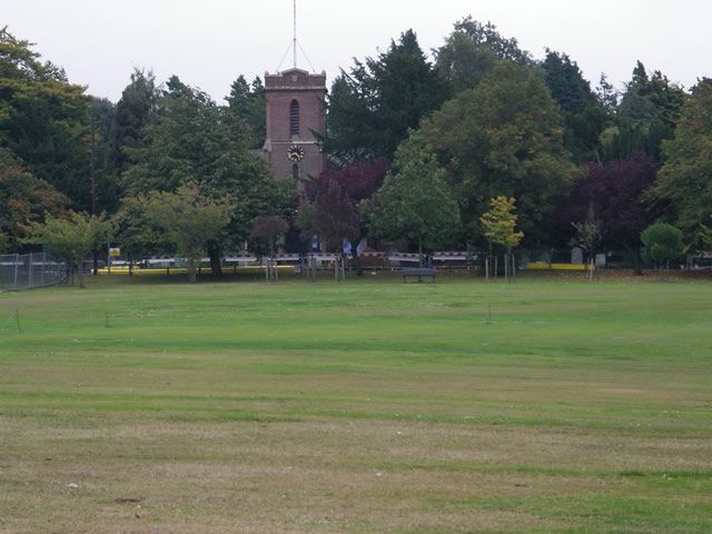 File:Sarisbury Green - geograph.org.uk - 60661.jpg