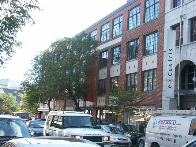 File:Softimage building, front on St-Laurent, Montreal 2005-10-21.JPG