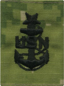 File:USN SCPO parka tab, AOR-2.png