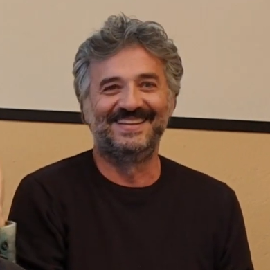 File:Vincenzo Ferrera Mare Fuori (cropped).png