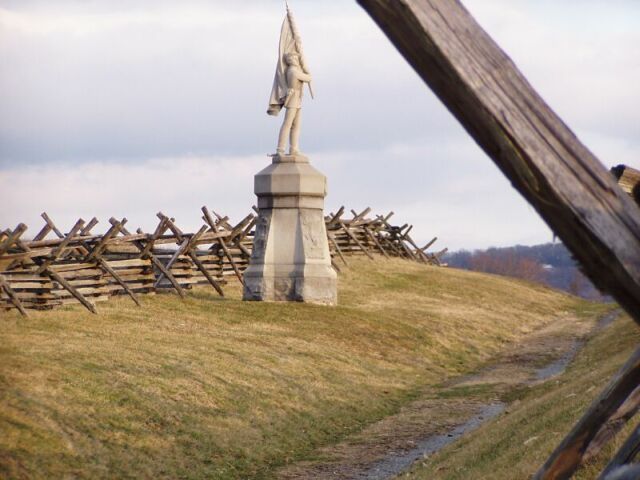 File:Antietam Sunken Road.JPG