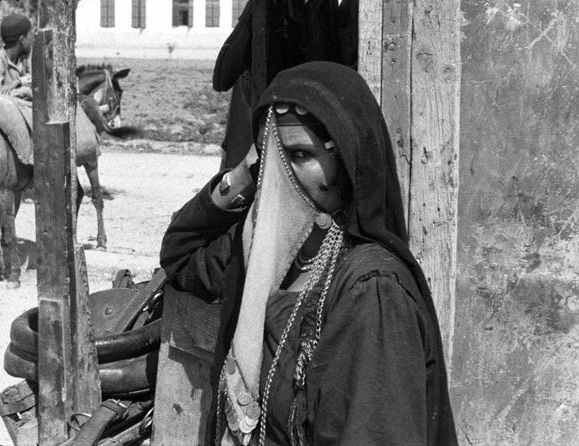 File:Beersheba Palestine, a veiled Arab woman.jpg