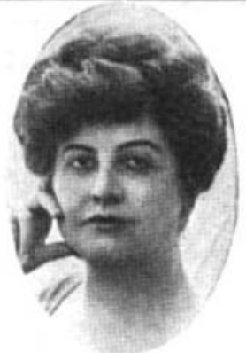 File:ElizabethDejeans1917.png