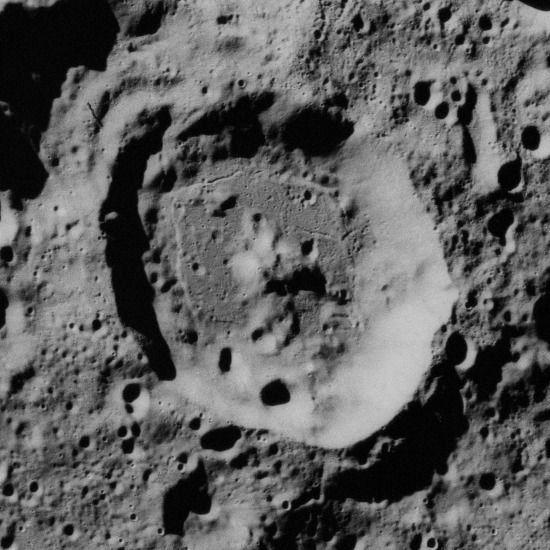 File:Meggers crater AS16-M-3008 ASU.jpg