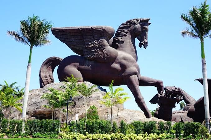 File:PEGASUS and DRAGON.jpg