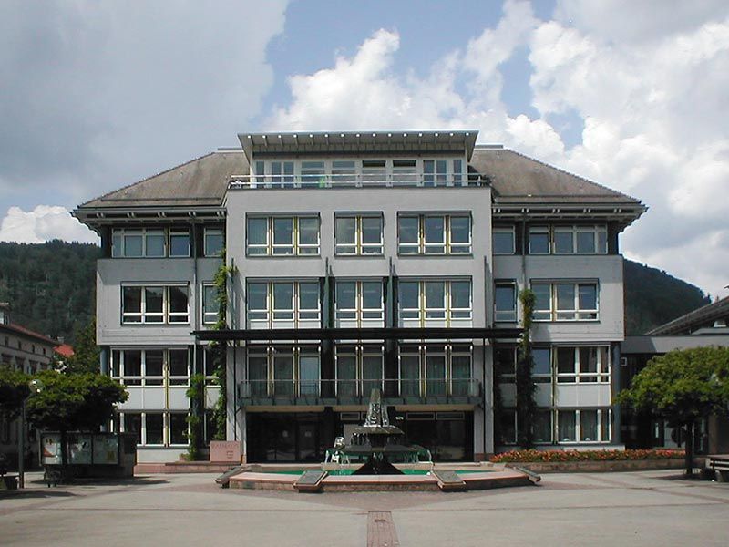 File:Eberbach-rathaus-web.jpg