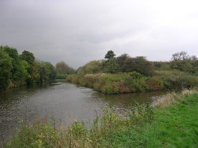 File:Roch Irwell confluence Keith Williamson.jpg