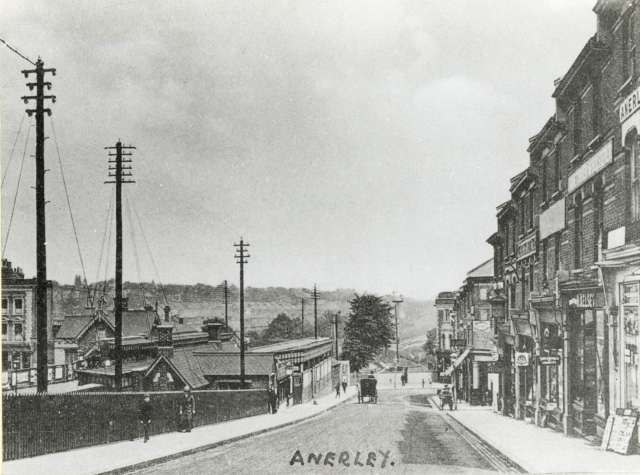 File:Anerley Road 1900.jpg