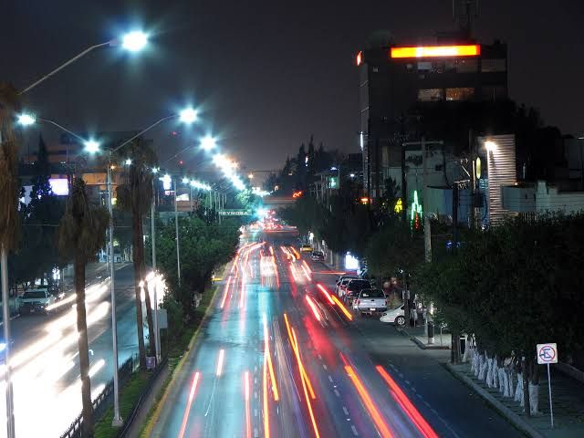 File:Boulevard V. Carranza.jpg