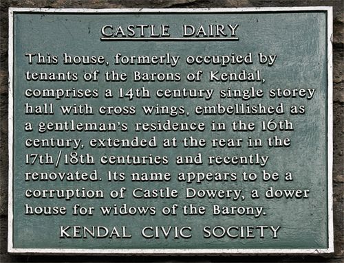 File:Castle Dairy (9110307788).jpg