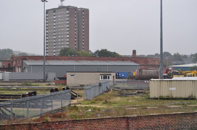 File:Leeds Holbeck Engine Shed (geograph 2108197).jpg