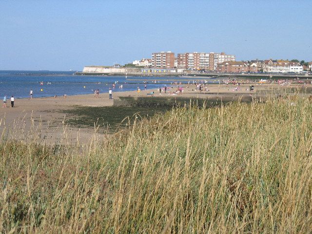 File:Minnis Bay.jpg