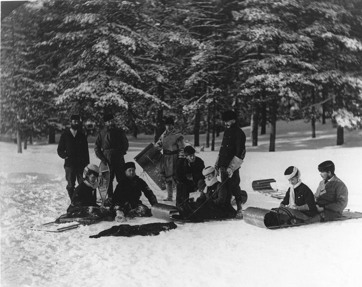 File:Prince Arthur and his group in Ottawa.jpg