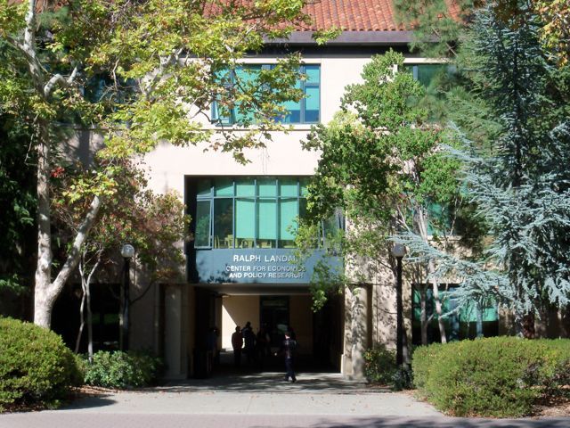 File:Ralph Landau bldg at Stanford University.jpg