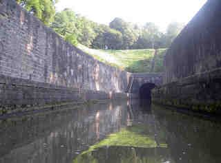 File:Tunnel de Saint Albin.jpg