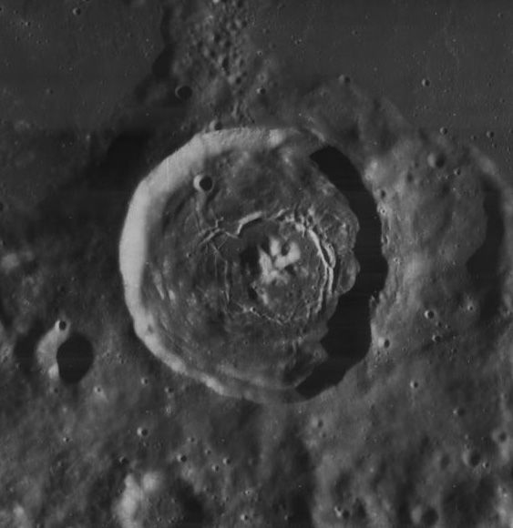 File:Vitello crater 4136 h3.jpg