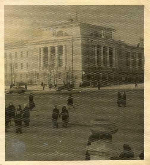 File:55 Volodymyrska Street, Kiev-1930.jpg