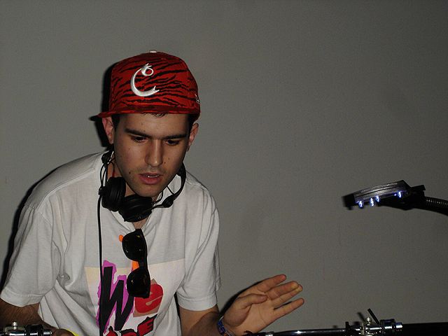 File:A-Trak Honolulu 2008.jpg